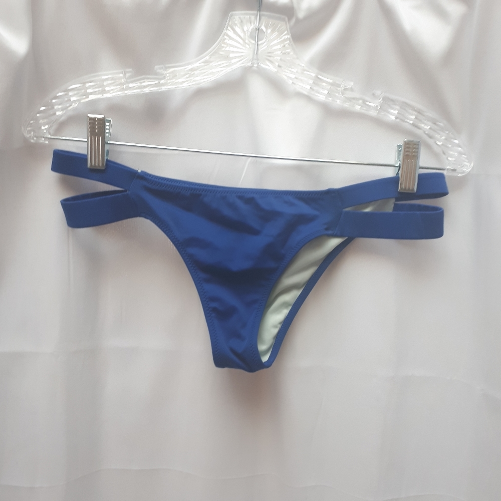 Victoria's Secret itsy Blue Bikini Bottoms small